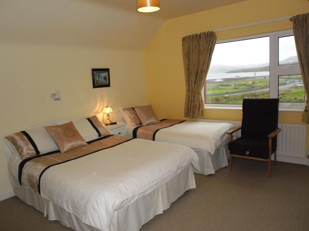 The Waterfront B&B Portmagee Room photo